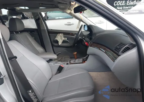 2003 BMW 330I из США, поврежденный, VIN WBAEV53453KM04789